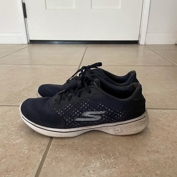 Last Chance! Skechers Go Walk 4 Sneakers - Picture 3 of 5